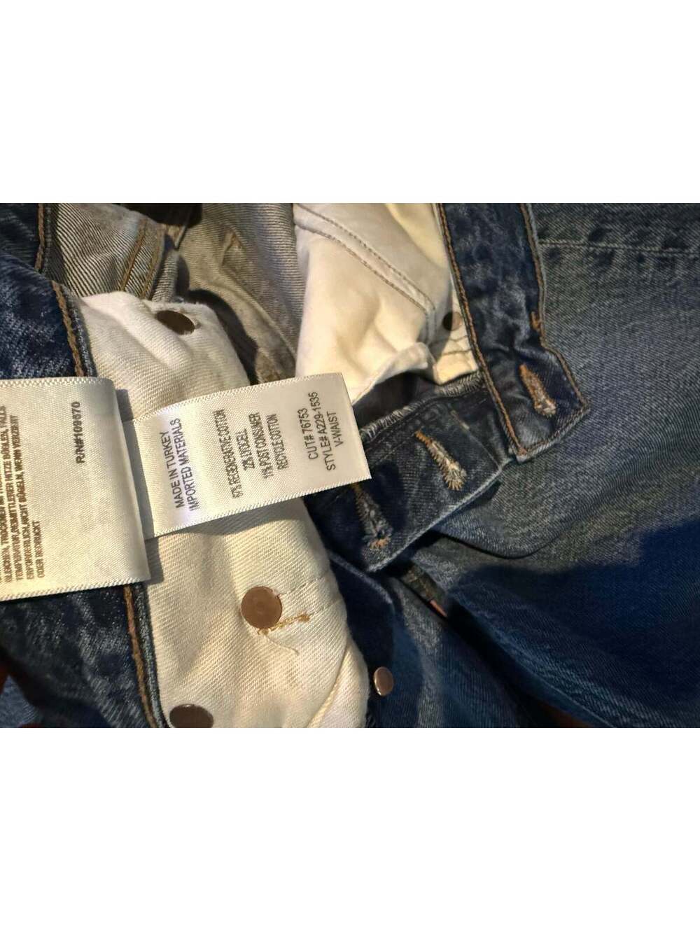 AGOLDE Size 26 V waist Wide Leg Jeans – Medium Vintage Wash - Picture 4 of 11